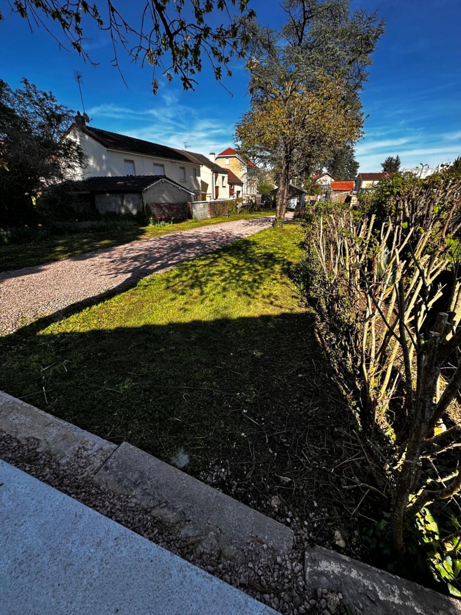 Maison Coeur De Ville Montchanin Bagian luar foto